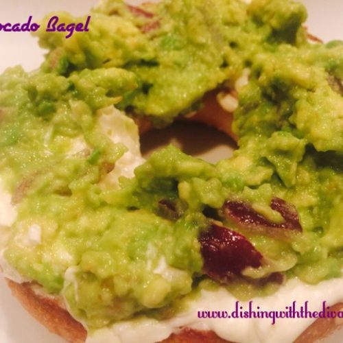 Avocado Snack Bagel